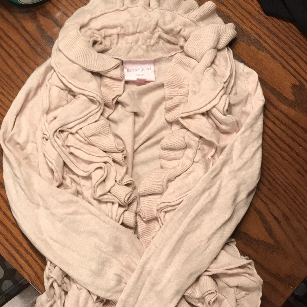 Buckle Ruffled Sweater